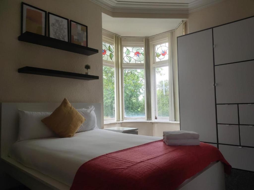 Abbeyfield Guesthouse Ливърпул Екстериор снимка